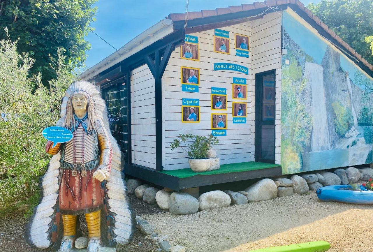 Camping Paradis Family Des Issoux Lalevade-dʼArdèche Dış mekan fotoğraf